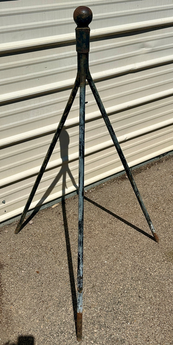 Antique Iron Outdoor Cooking Pot Holder GA20905