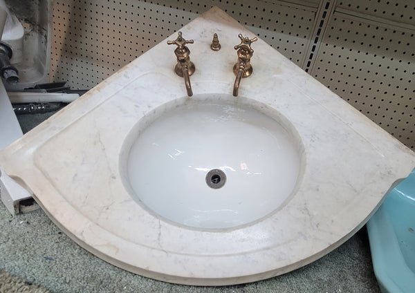 Vintage Corner Marble Bathroom Sink with Faucet Set 26 1/2" x 34" GS00605