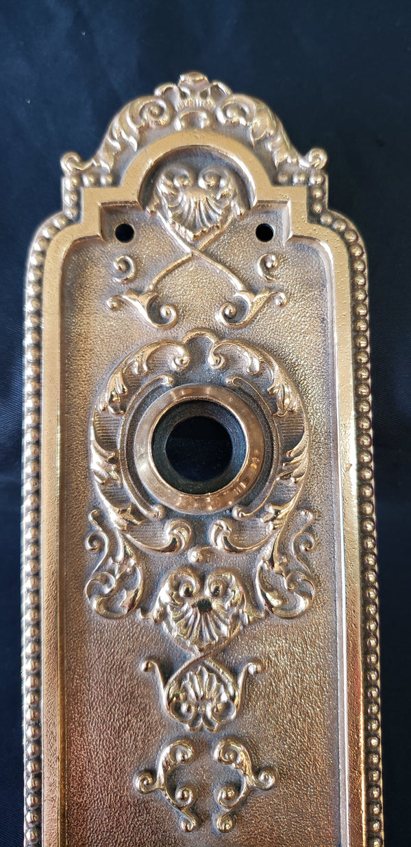 Restored Ornate Victorian Solid Brass Doorknob Backplate GA291