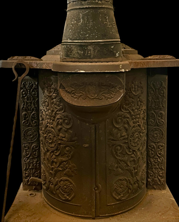 1890 Bridgeford & Co. No. 18 Orient Cast Iron Parlor Stove GA20381