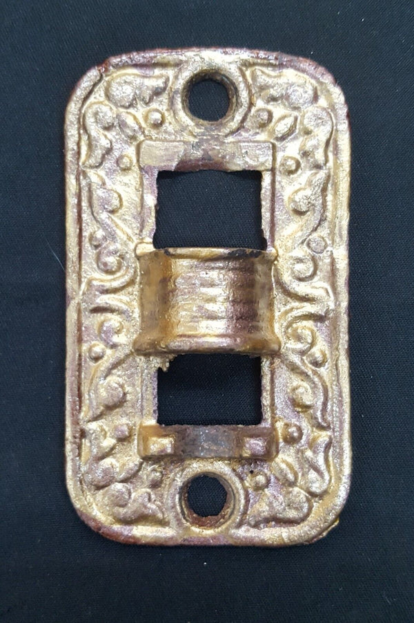 Ornate Cast Iron Victorian Fiigree Oil Lamp Sconce with Wall Bracket