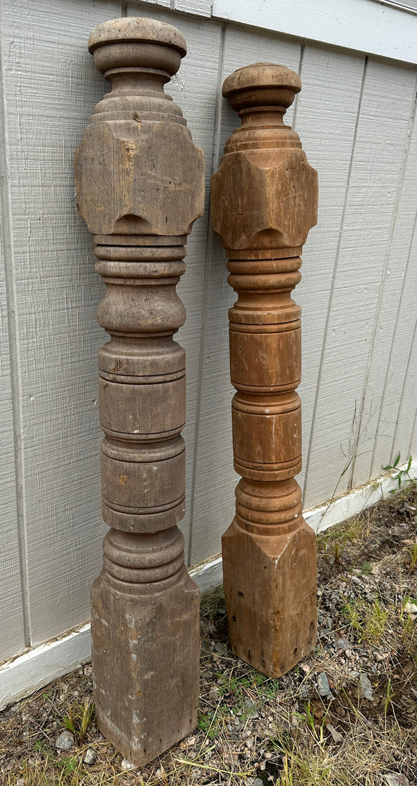 Turned Newel Post Pair GA20304