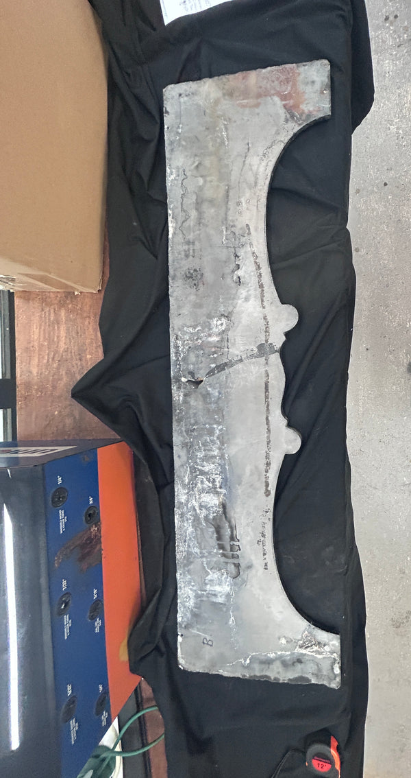Slate Mantlepiece and Keystone Pair GS010987
