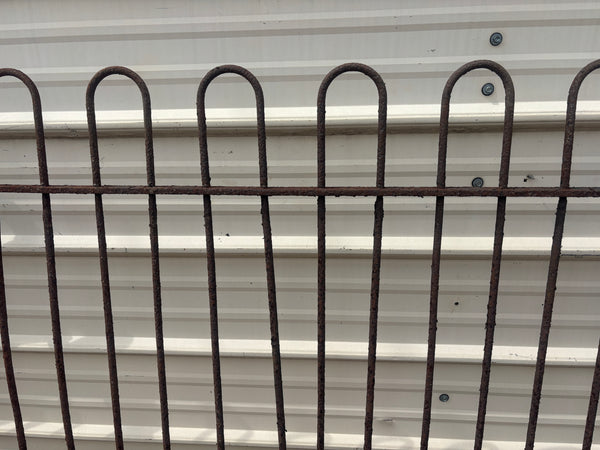 14 Feet of Cast Iron Hairpin Fence Panels GA21392