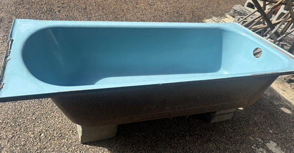 Cast Iron Porcelain Surfaced Blue Cast Iron Tub GA21441