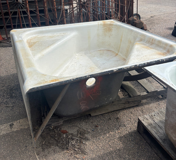 Square Tub GA21188