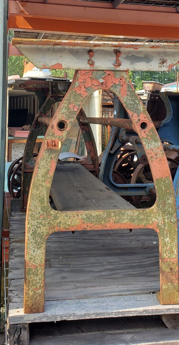 Industrial Factory Cast Iron Machine Table Base 30 1/2" T x 49 1/2" L x 18" D GS00047