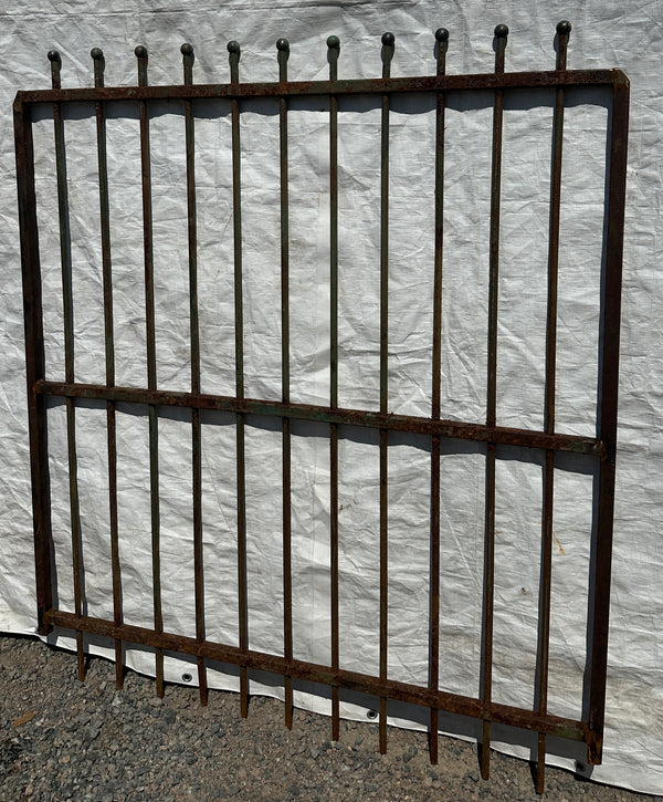 Gate Panel w/ Ball Top Finials GA20333