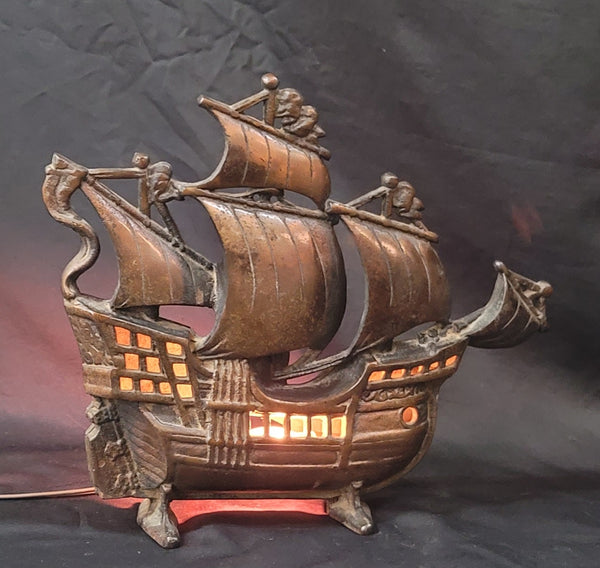 Vintage Cast Iron Galleon Sailing Ship Table Lamp 13" x 11" GS00872