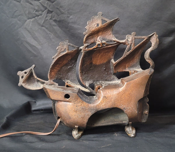 Vintage Cast Iron Galleon Sailing Ship Table Lamp 13" x 11" GS00872