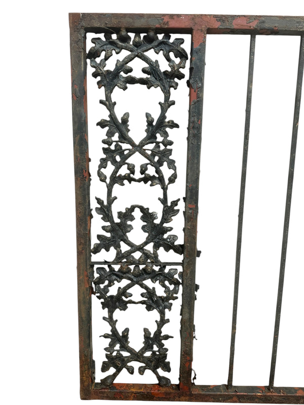 91 Ft of Antique Wrought Iron Fencing w/ Decorative Panels GA20999