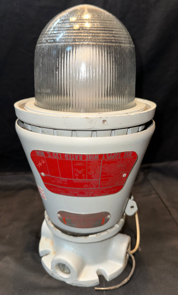 Set of 4 Appleton Electric A-51 Vented Explosion Proof Light Fixtures GA21024