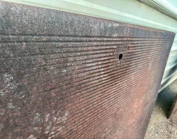 Cast Iron Upper Porch/Stairwell Tread w/ 2-Sided Overhang GA20577