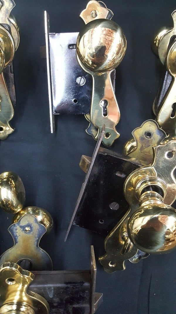 Set of 9 Art Deco Lock Sets w/ Knobs Backplates & Keys 3 3/4" x 3 1/4" GS00729