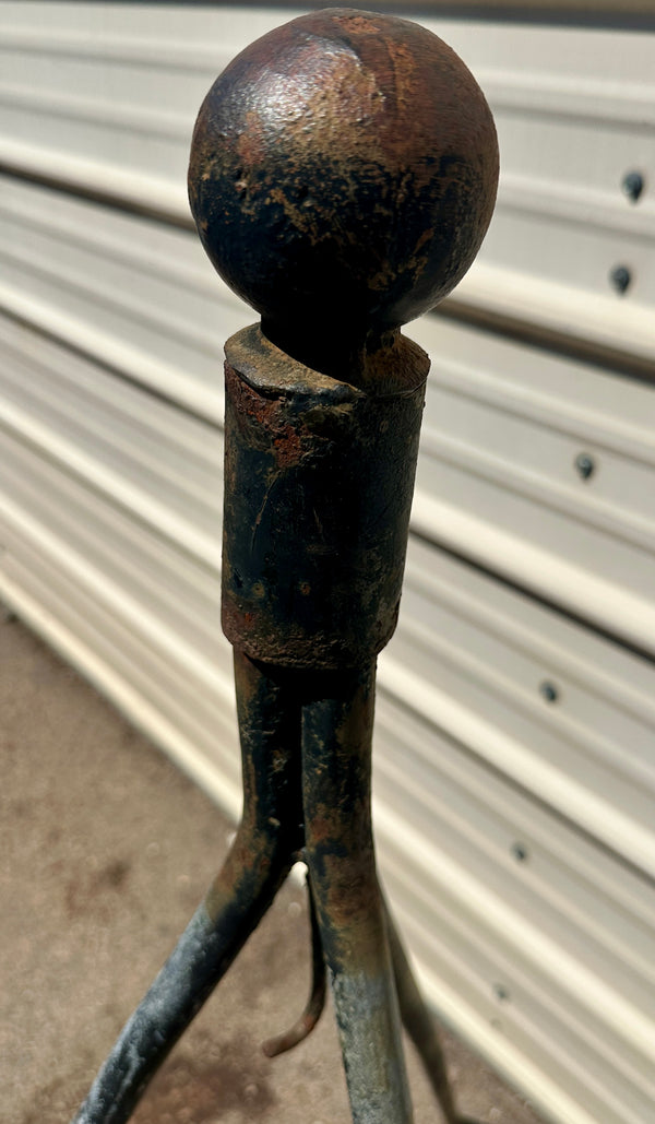 Antique Iron Outdoor Cooking Pot Holder GA20905