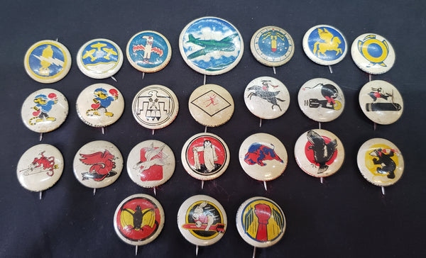 Lot of 24 WWII Kellogg's Pep Premium Pins w/ Military Emblems GS01074