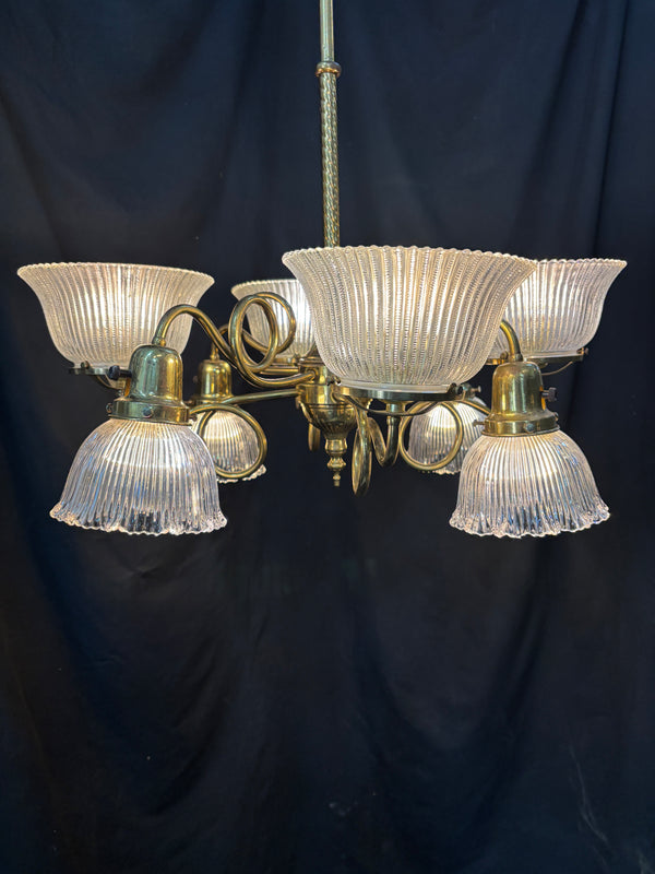 Victorian Brass 8-Light Chandelier GA21192