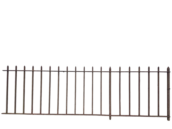 24 Ft of Antique Wrought Iron Spear Top Fencing GA21045
