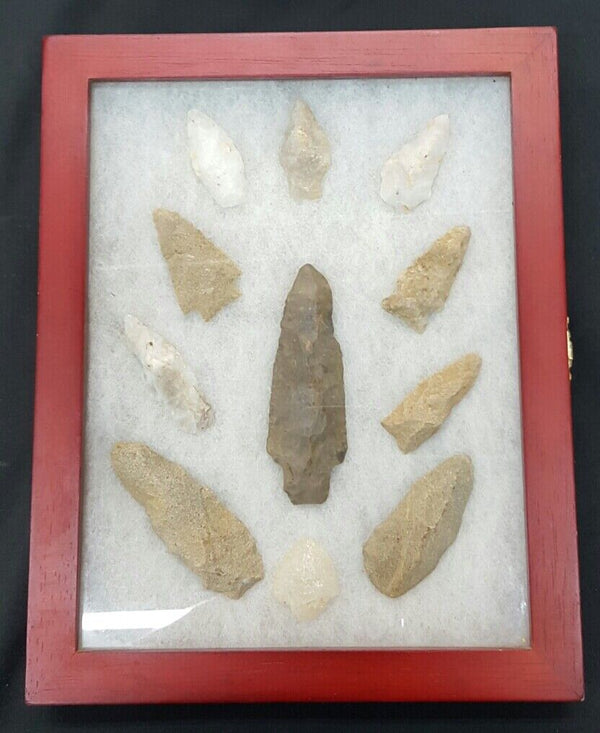 11 Piece Set of Assorted Arrowheads in Glass Display Box GS00700