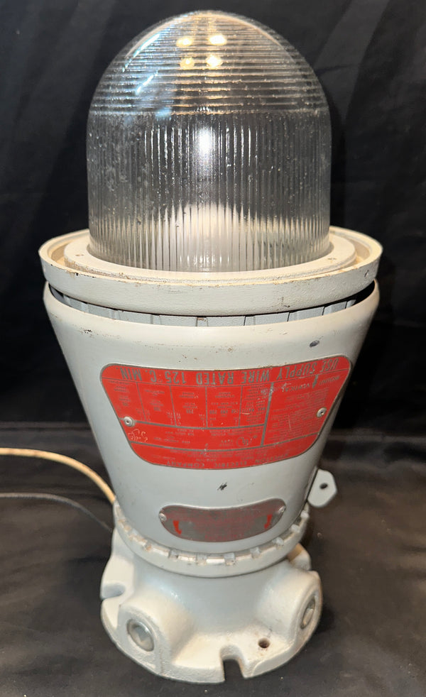 Set of 4 Appleton Electric A-51 Vented Explosion Proof Light Fixtures GA21024