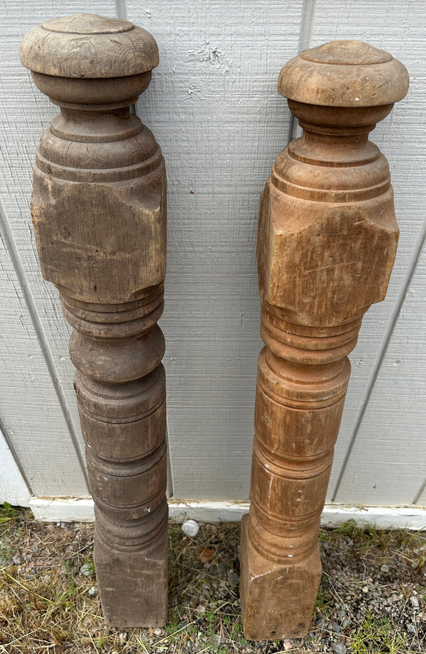 Turned Newel Post Pair GA20304