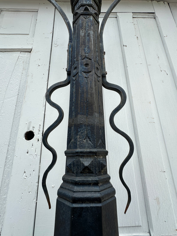 19th Century Cast Iron Plant Hanging Post GA20296
