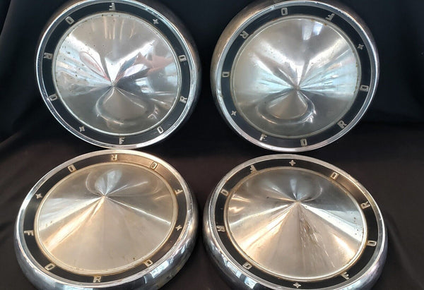 Set of 4 OEM 1960 Ford Galaxie Fairlane Chrome Hub Caps GA9826
