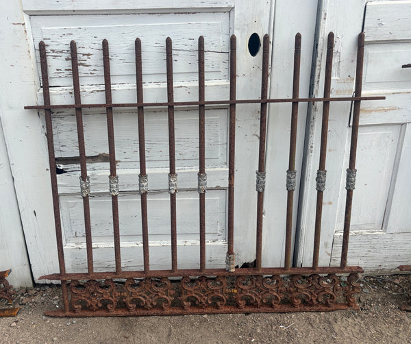 27.5 Feet of Decorative Wrought Iron Picket Fence Panels GA21226