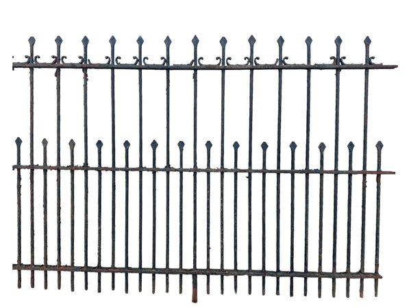 19 Ft of Wrought Iron Picket Fencing GA21064