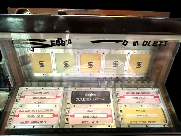 Seeburg Consolette Stereo / Juke Box