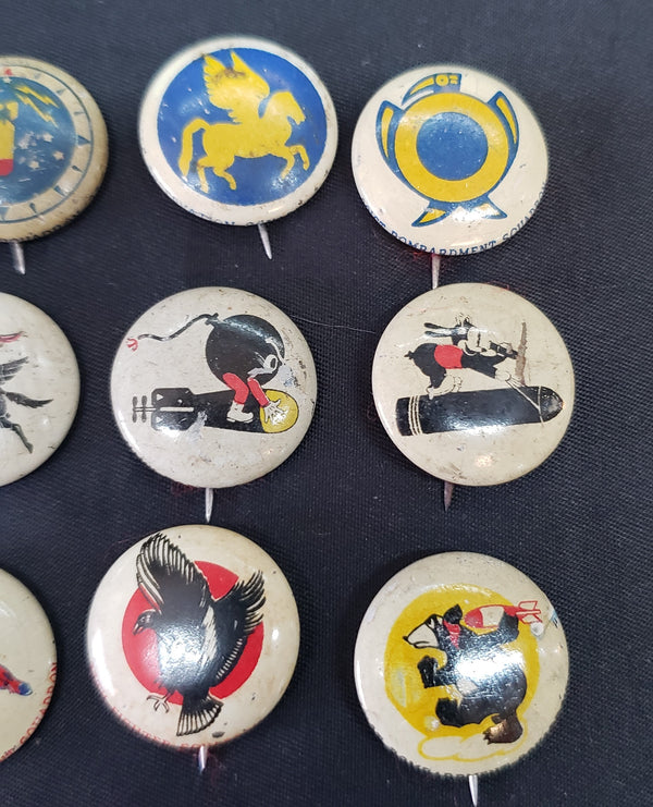 Lot of 24 WWII Kellogg's Pep Premium Pins w/ Military Emblems GS01074