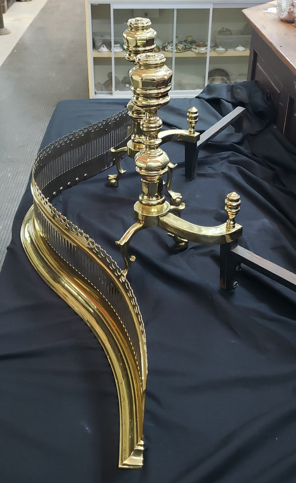 Vintage Virginia Metalcrafters Solid Brass Andirons & Fireplace Fender GS01075