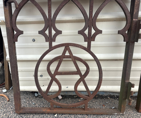 29 Feet of Cast Iron Fencing GA21290