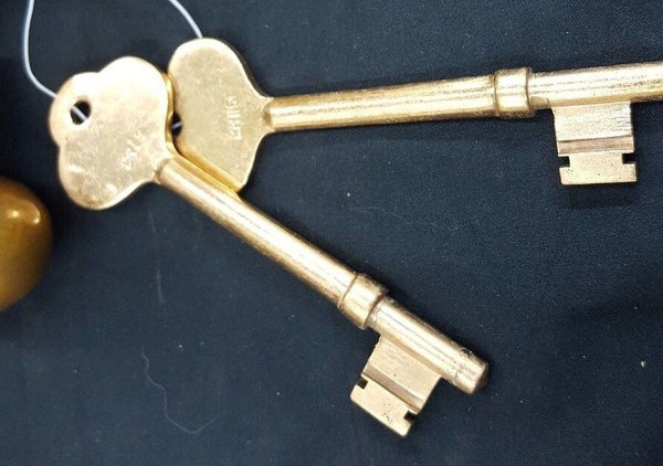 Brass Ship Rim Lock with Oval Knob and Keys