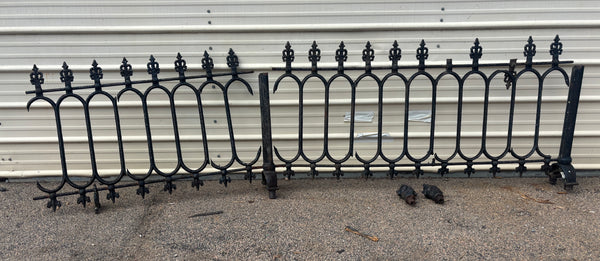 15 Feet of Iron Fence Panels GA21607