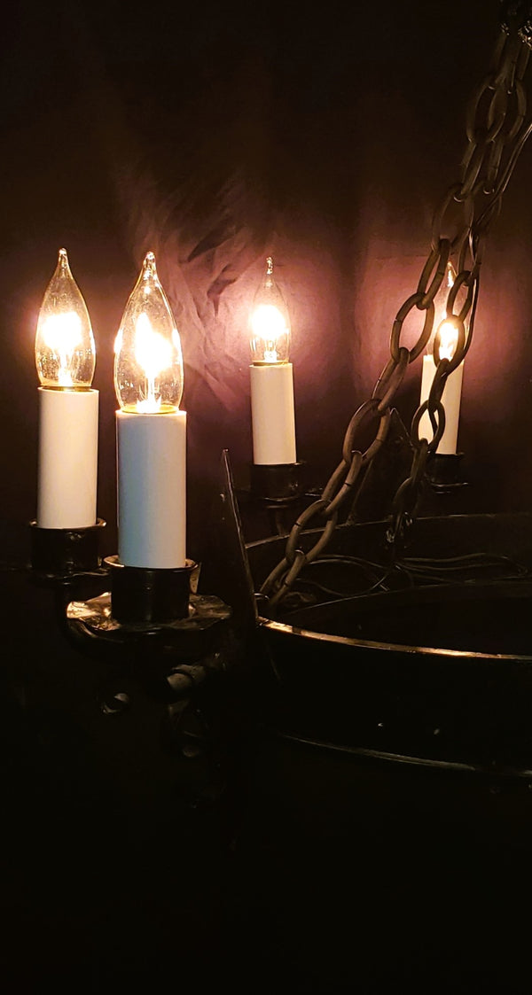Gothic Style Wrought Iron 8 Light Chandelier 22" T x 28" GS00966