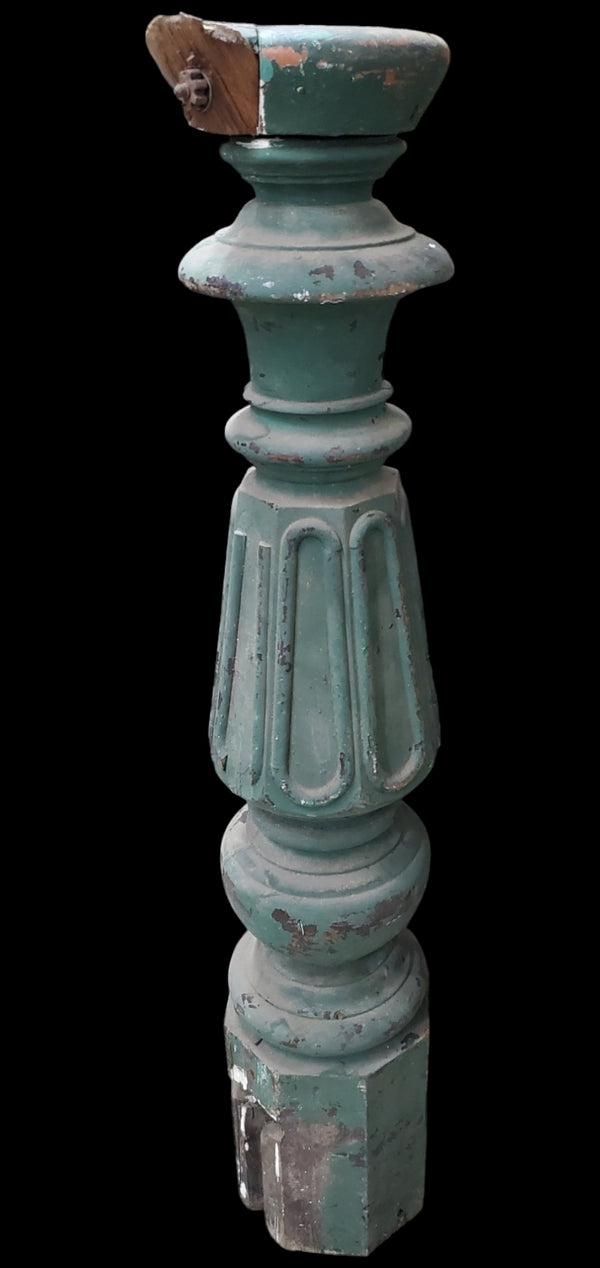 Ornate Newel Post GAM0240