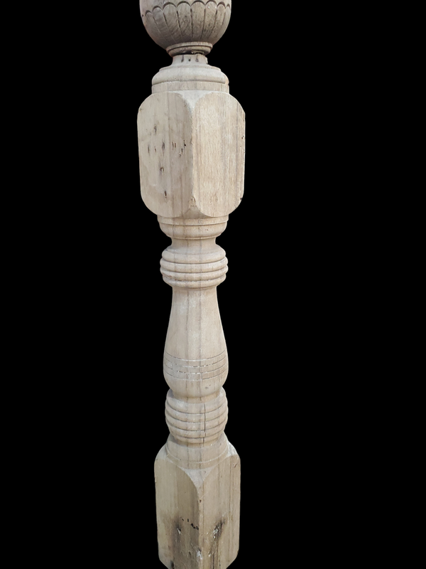 Newel Post GAM0215