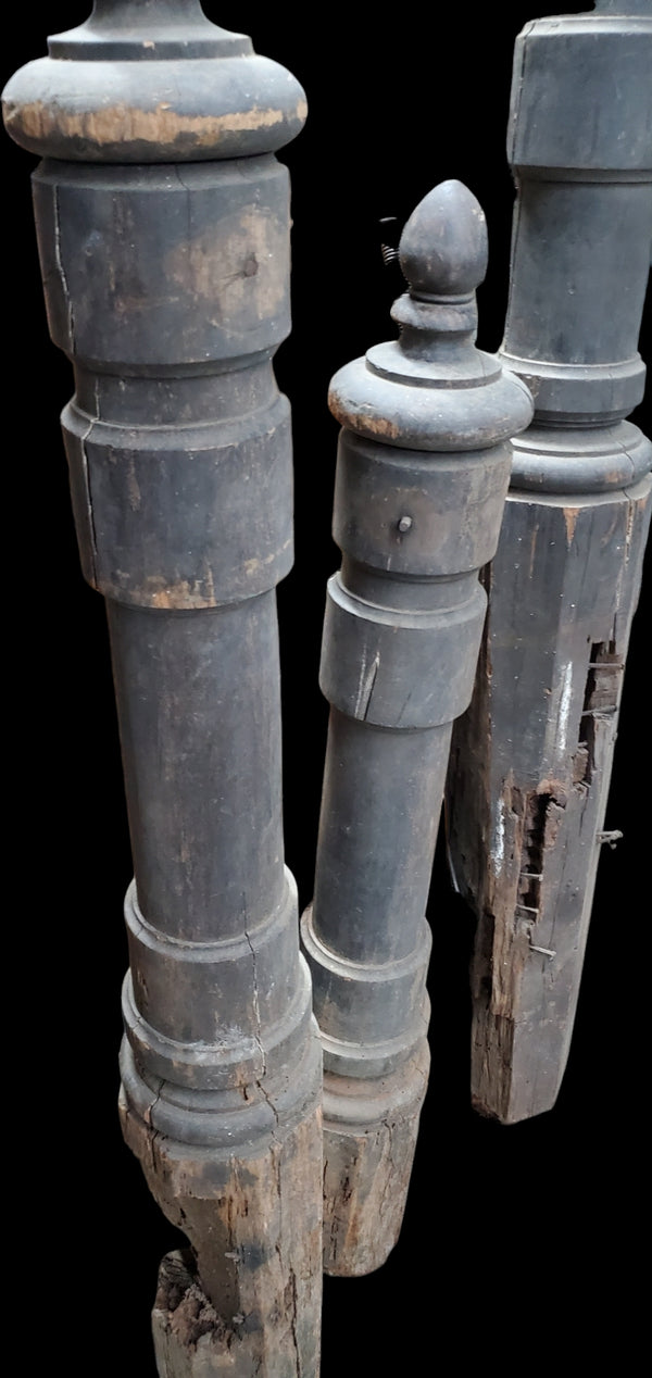 Set of 4 Newel Posts GAM0244