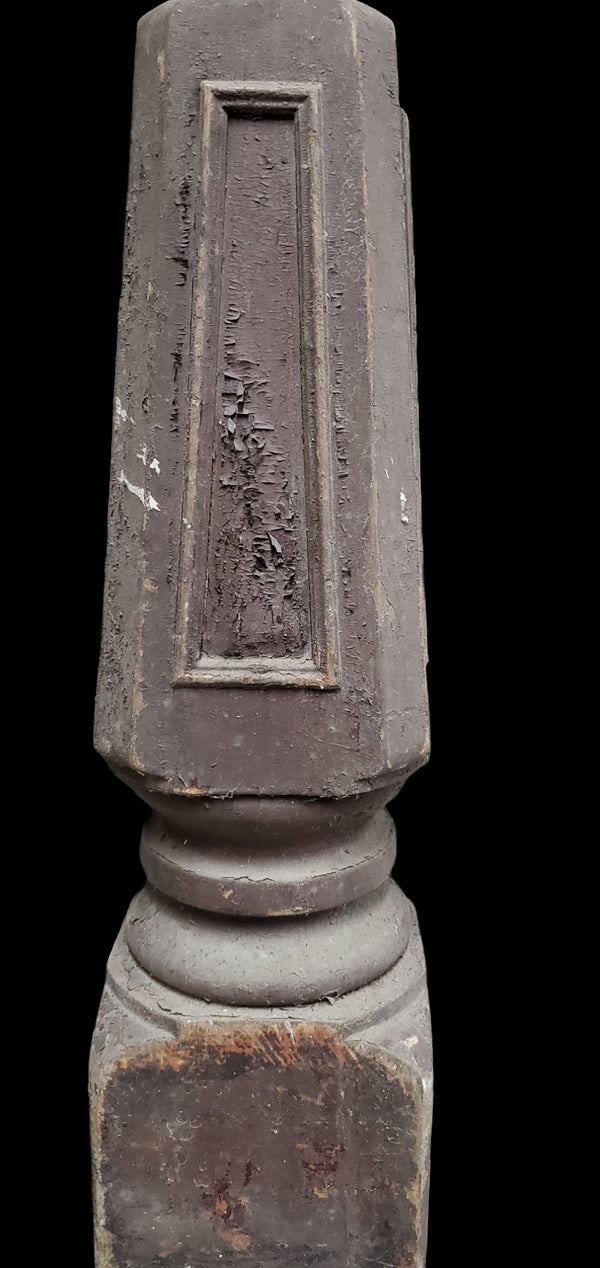 Turned & Carved Newel Post GAM0268