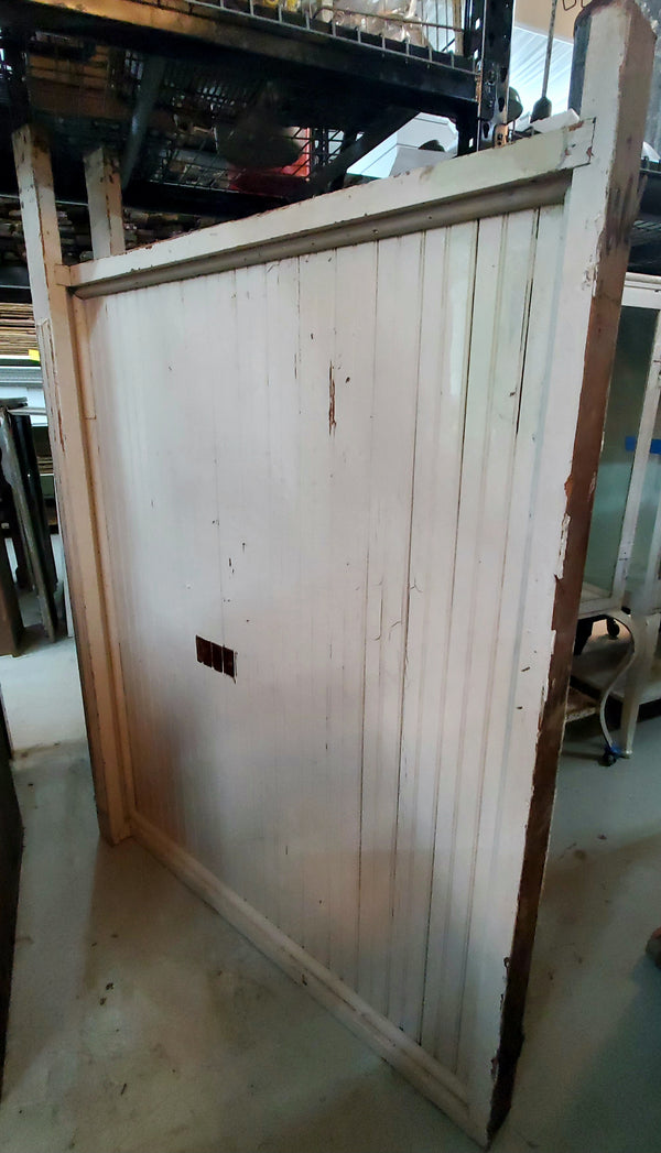 Salvaged Beadboard Divider Panel *GAM0104