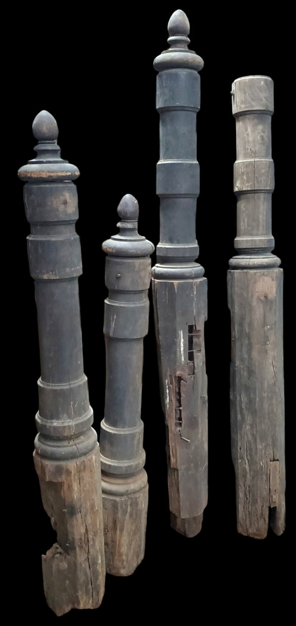 Set of 4 Newel Posts GAM0244