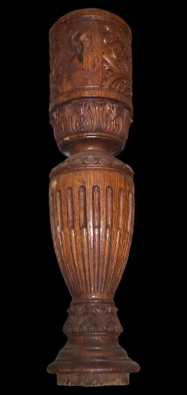 Carved Newel Post GAM0297