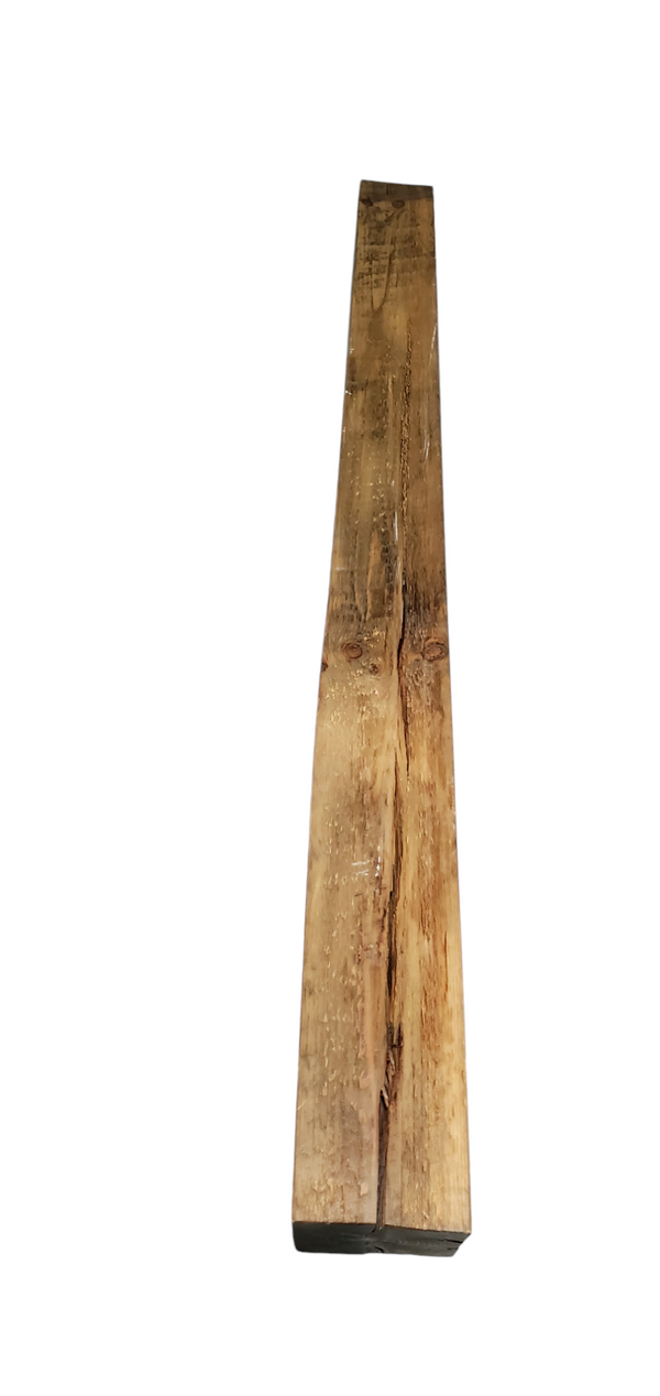 Rough Sawn Pine Beam *GAM0116