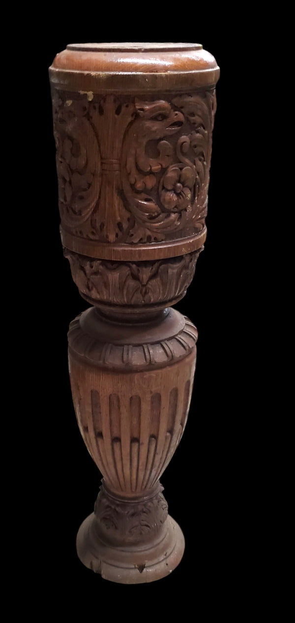 Carved Newel Post GAM0297