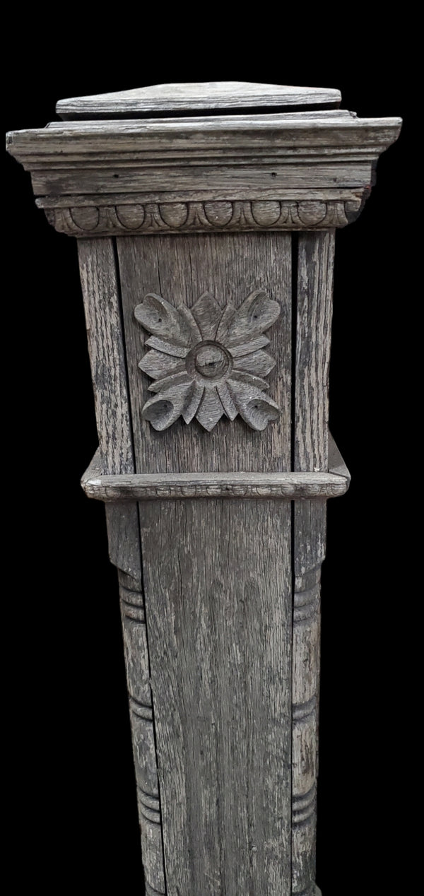 Single Newel Post GAM0266