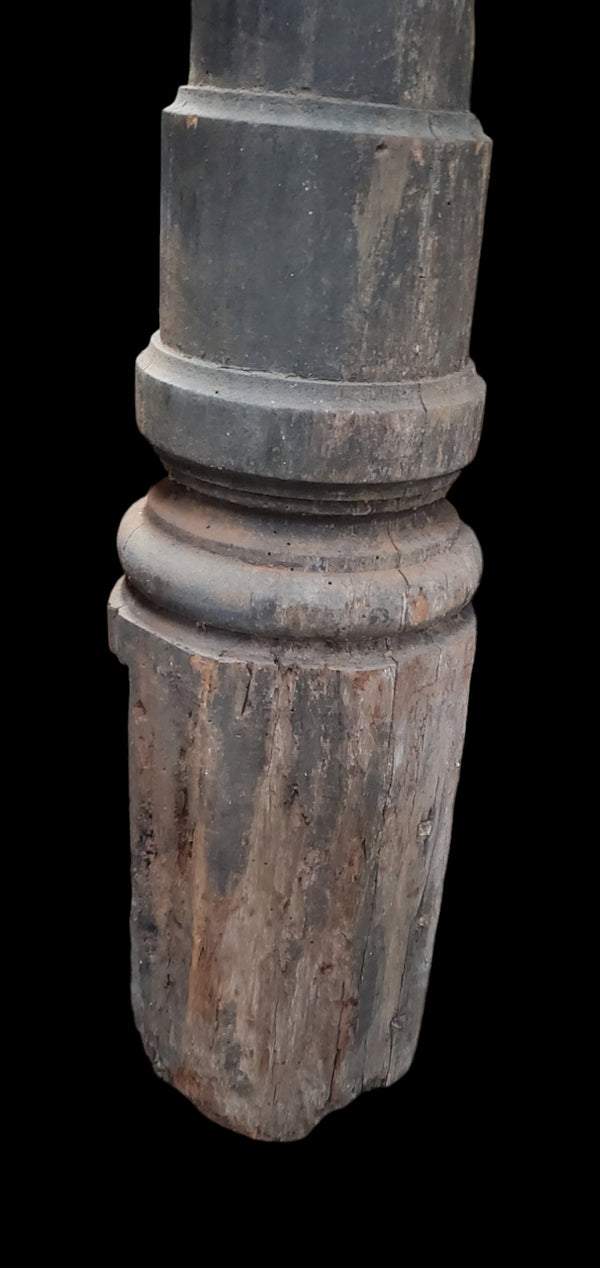 Set of 4 Newel Posts GAM0244