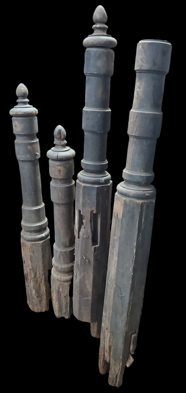 Set of 4 Newel Posts GAM0244