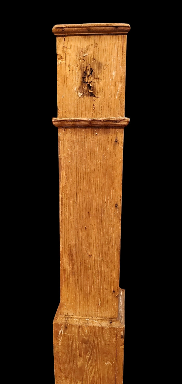 Pair of Newel Posts GAM0254