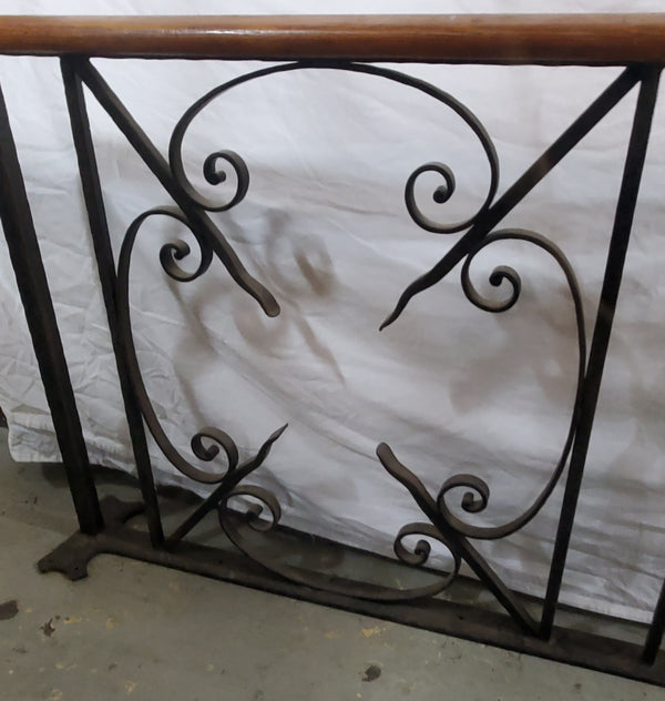 Iron and Oak handrails GAM0094